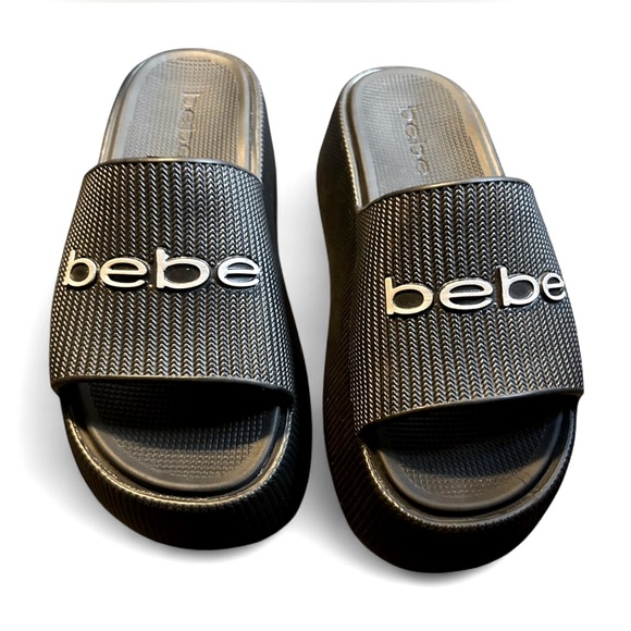 Bebe Black Textured Slide Sandals 
Puffi Womens Platform Sandal
Size 6 - Picture 1 of 6
